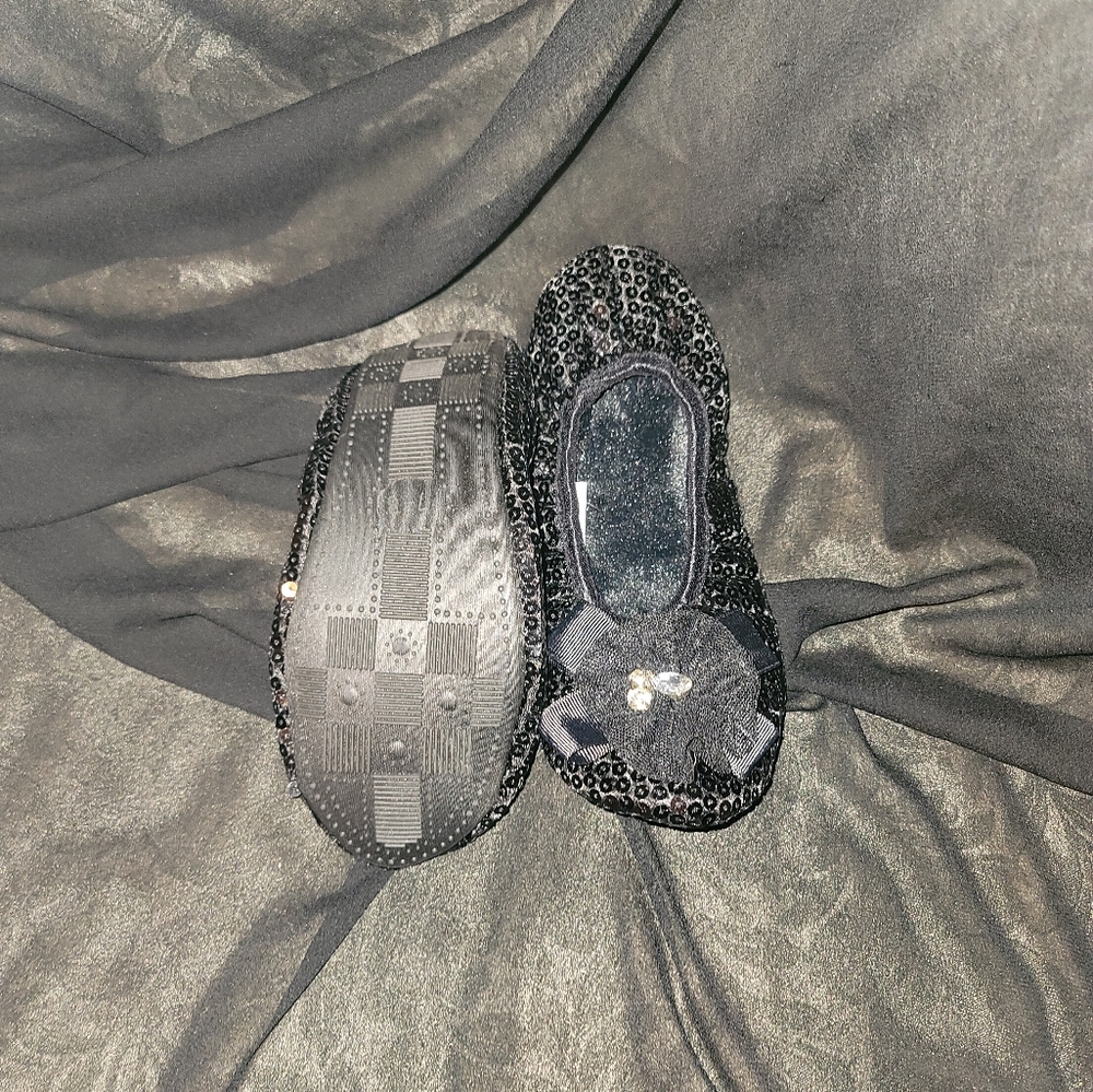 Shoes - Picture 2 of 2